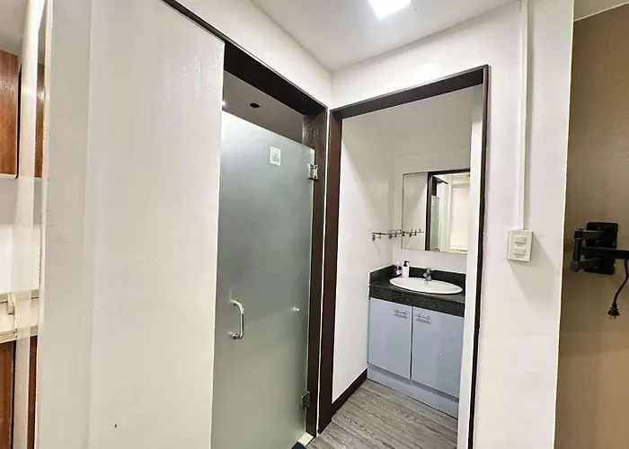 Adb Tower Apartment *